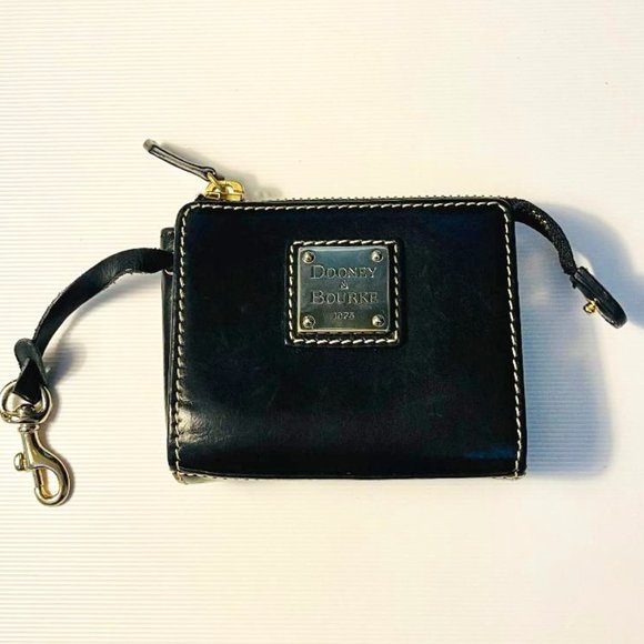 Dooney & Bourke 1975 Coin/ID Wallet